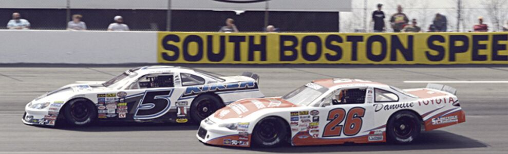 Drivers put a Christmas bow on a challenging year