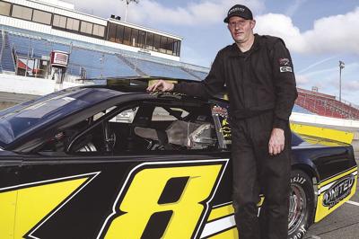 Oakley prepares for possible return