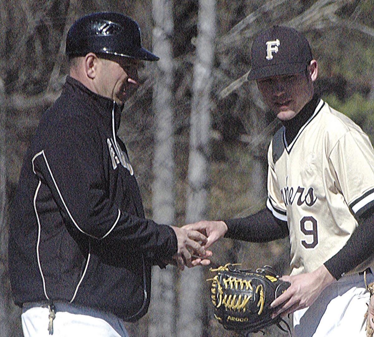 Panthers open season with one-run victory