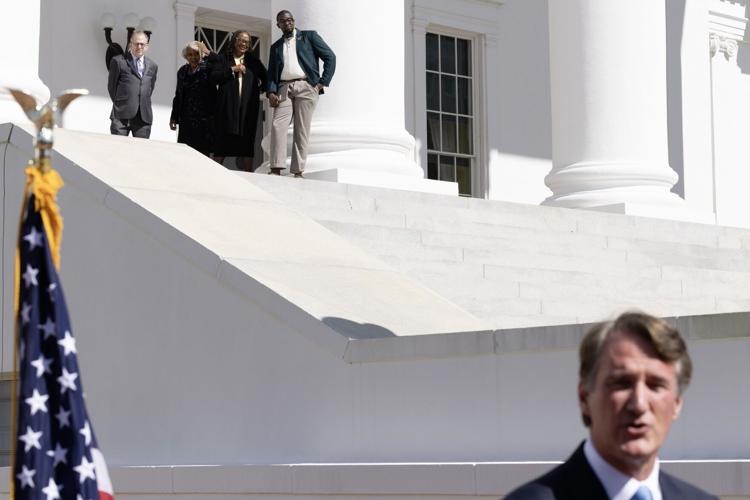 030824-rtd-met-youngkin (copy)