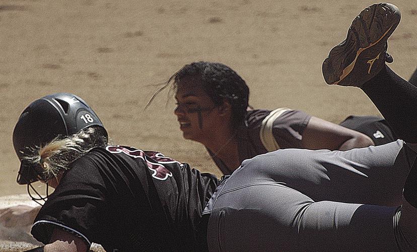 COLLEGE SOFTBALL Twotime national champions erase Ferrum from ODAC