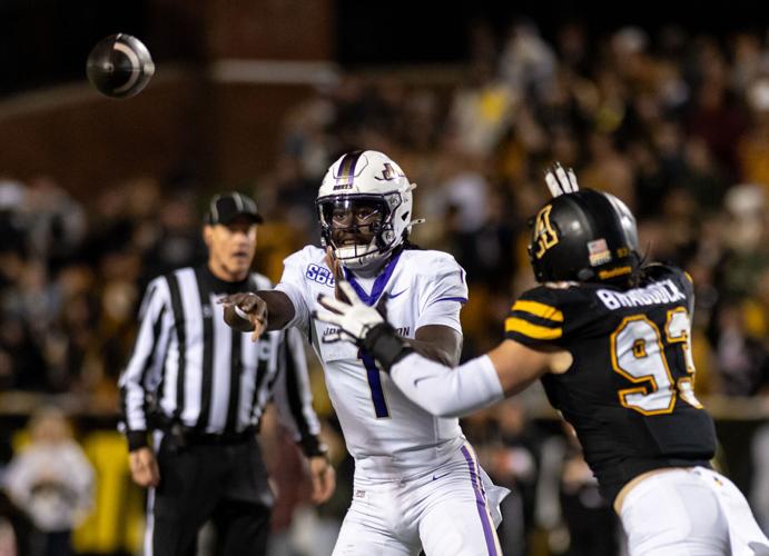 20261022_dnr_App State-JMU FTB_35 (DN-R Front)