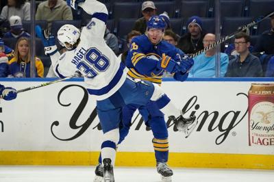Sabres Lightning Hockey