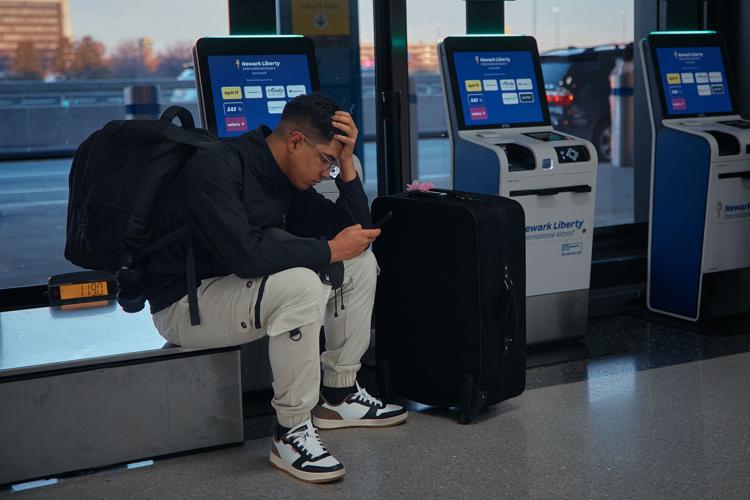 APTOPIX Government Shutdown Airlines
