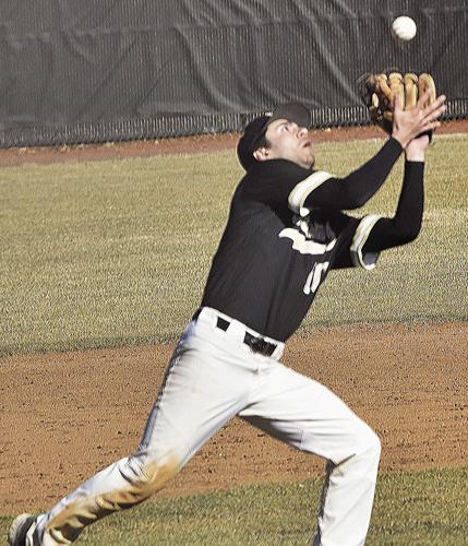 Chitwood’s game winner yields series sweep