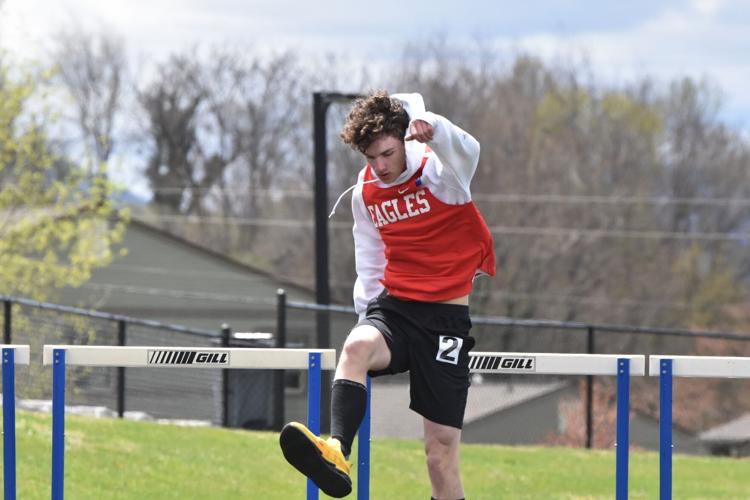 Eagles place seventh, 11th in Colonel Classic