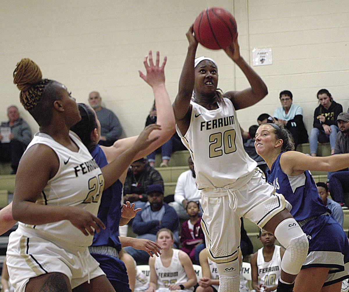 Women S College Basketball Randolph Is A Two Player Band In