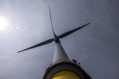 BIZ-VIRGINIA-BEACH-WIND-FARM-SPARED-1-VP.jpg