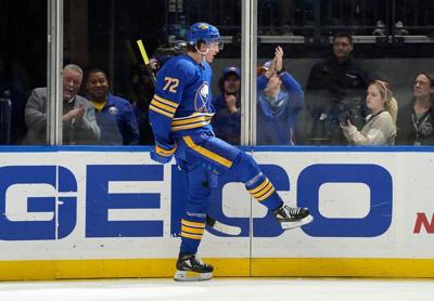 Sabres Lightning Hockey