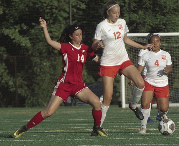 Hampton, Jordan, Altice, Sellars earn Region B laurels