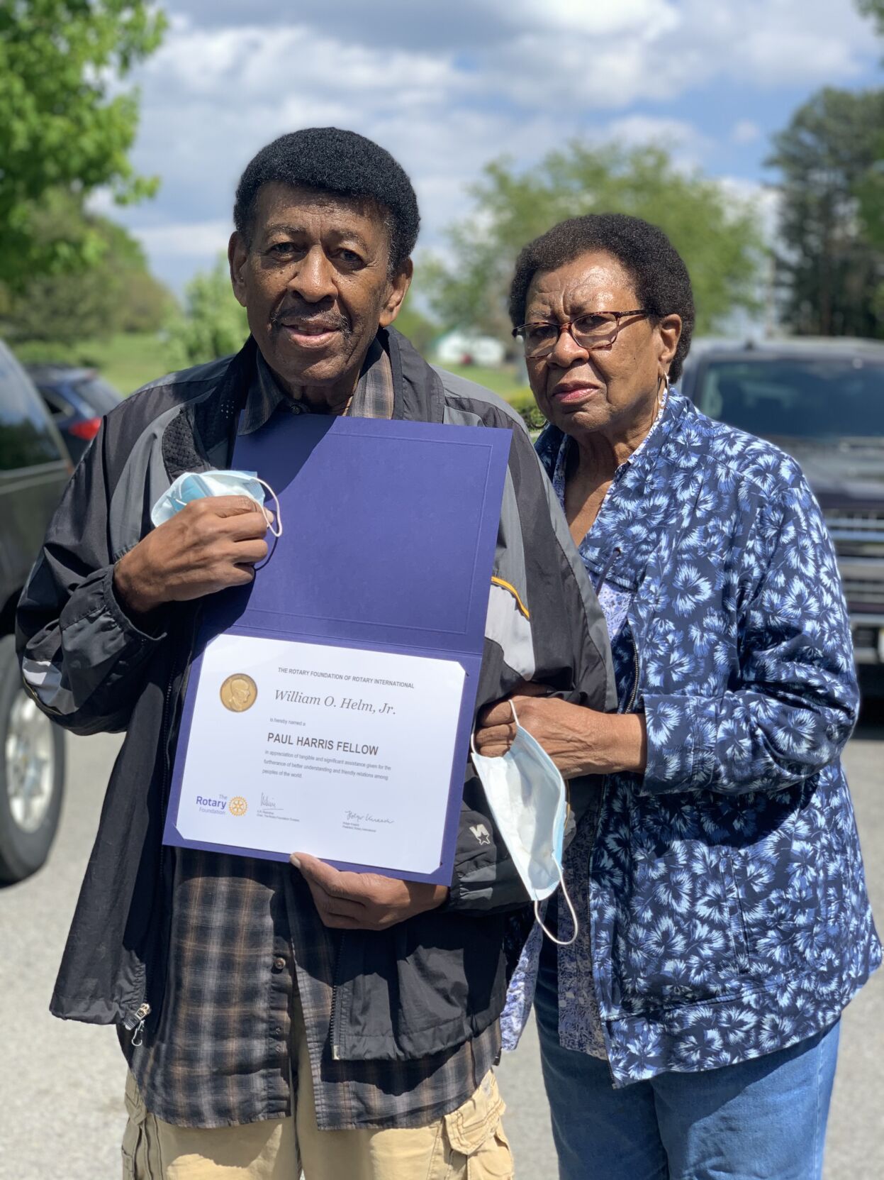 Former school board member receives Rotary award