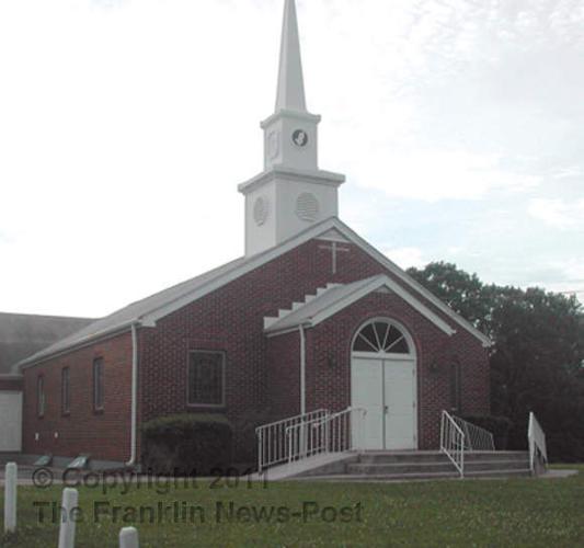 Holland celebrates 52 years at Lovely Valley