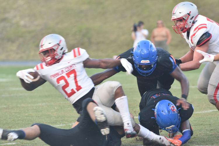 Middle quarters scoring surge propels Eagles in opener