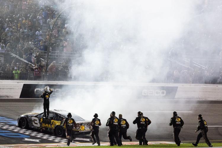 081224-rtd-sp-nascar