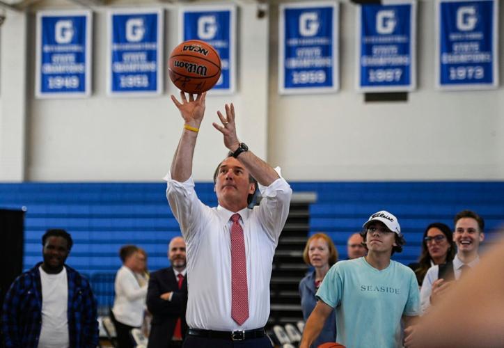 050523-lna-news-youngkin-p2