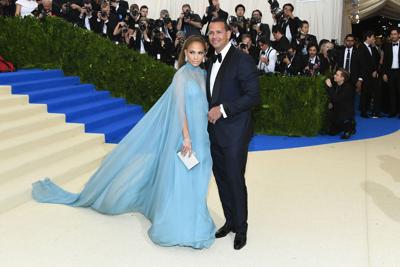 Jennifer Lopez and Alex Rodriguez remain a couple, say they are 'working through some things'