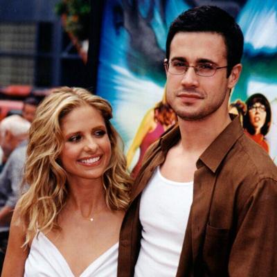 Sarah Michelle Gellar and Freddie Prinze, Jr. celebrated 20 years of marriage this week.