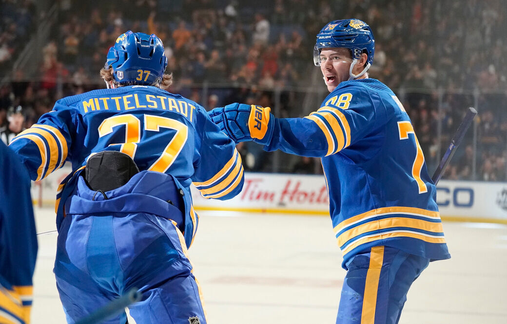 Sabres Islanders (copy)