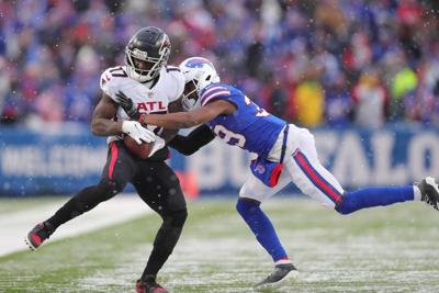 Wallace hits fast (copy)