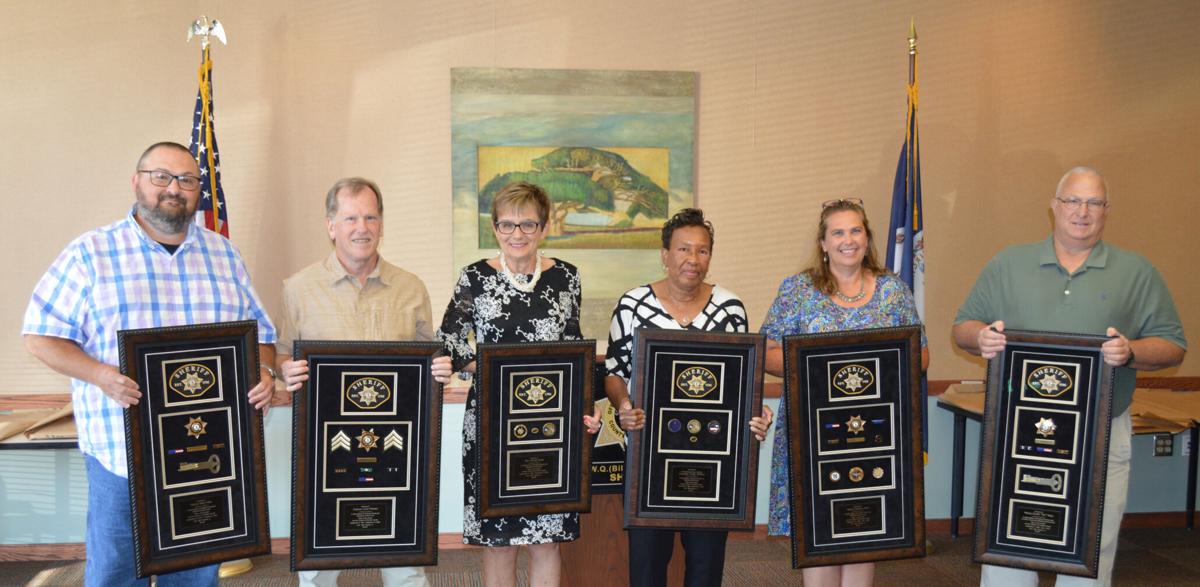 Sheriff's office honors retirees