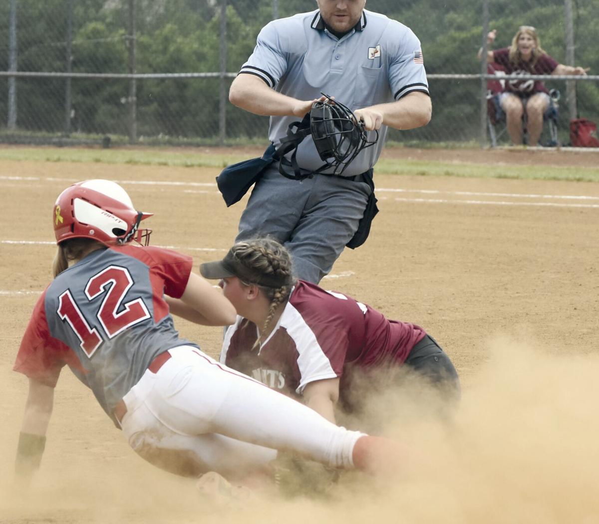Thirteen-run frame propels Eagles to regional win