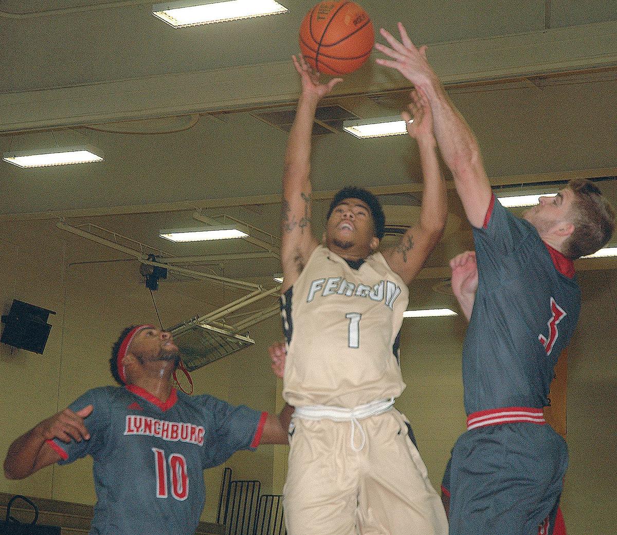 Men S College Basketball Lynchburg Holds Ferrum At Bay Sports