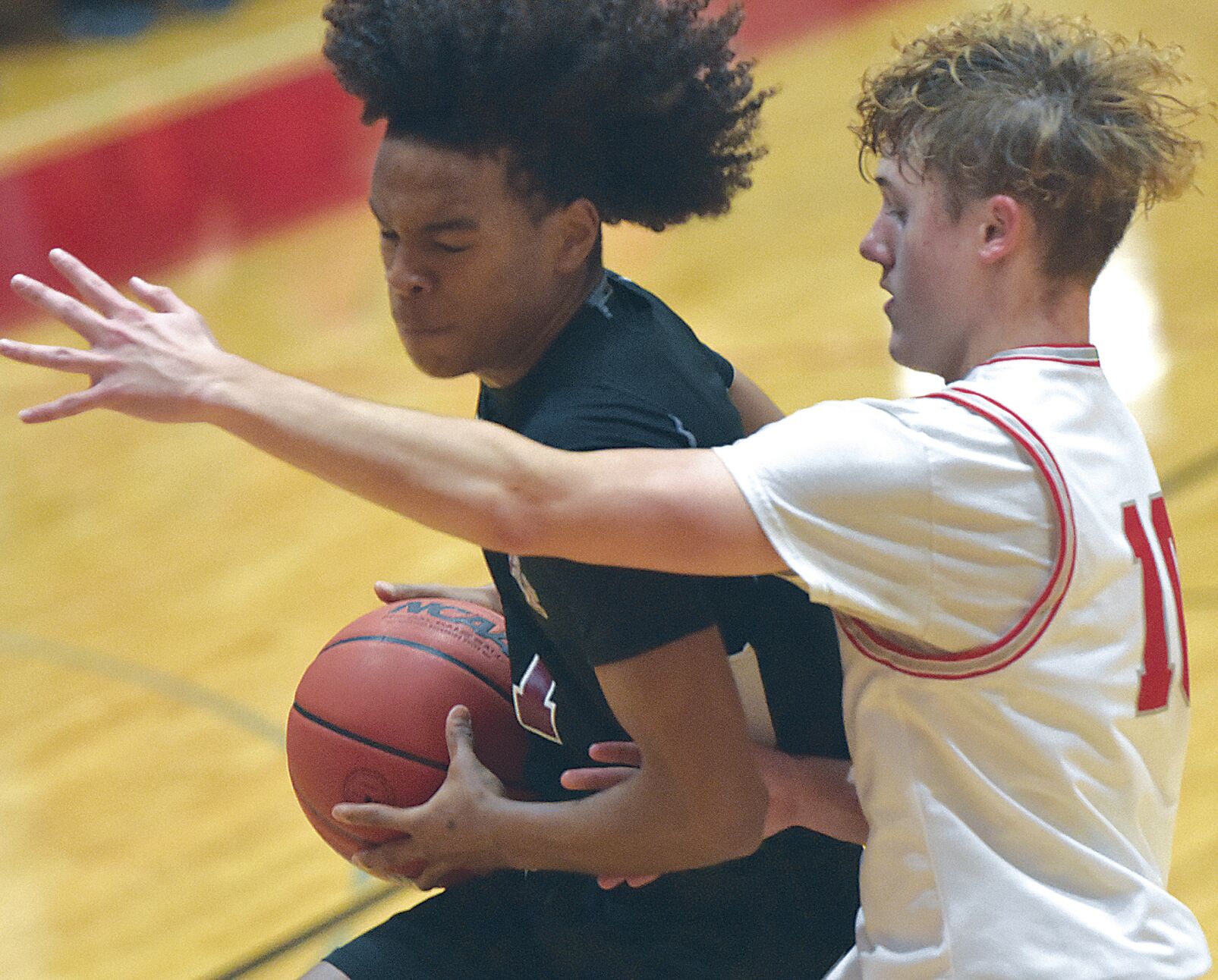 Phillips and Means lead Knights' jousting of Eagles