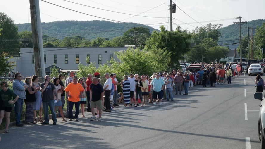 Class of 2022 graduates from FCHS