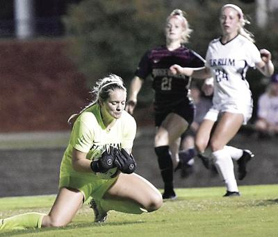 Hayes receives academic accolade for soccer