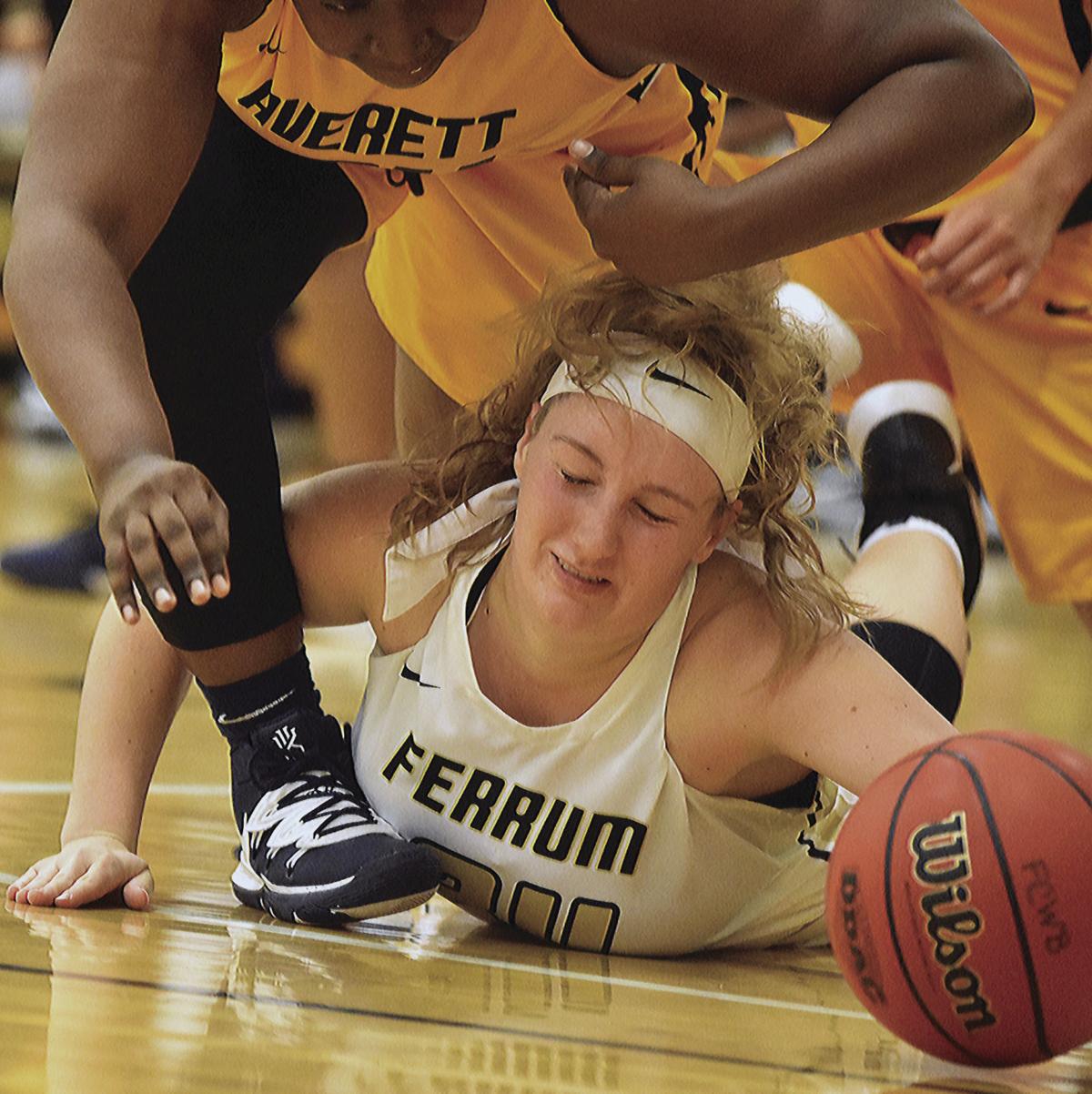 Cougars Control First Frame Conquer Panthers By 13 Sports