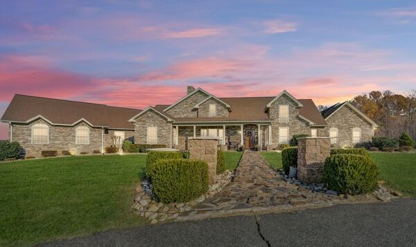 4 Bedroom Home in Rocky Mount - $949,900