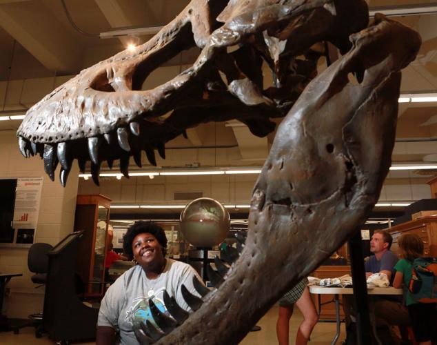 090422-roa-nr-fossilparty-01