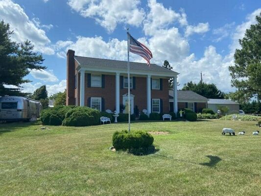 4 Bedroom Home in Moneta - $595,000
