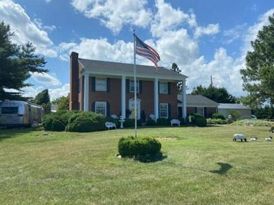 4 Bedroom Home in Moneta - $595,000