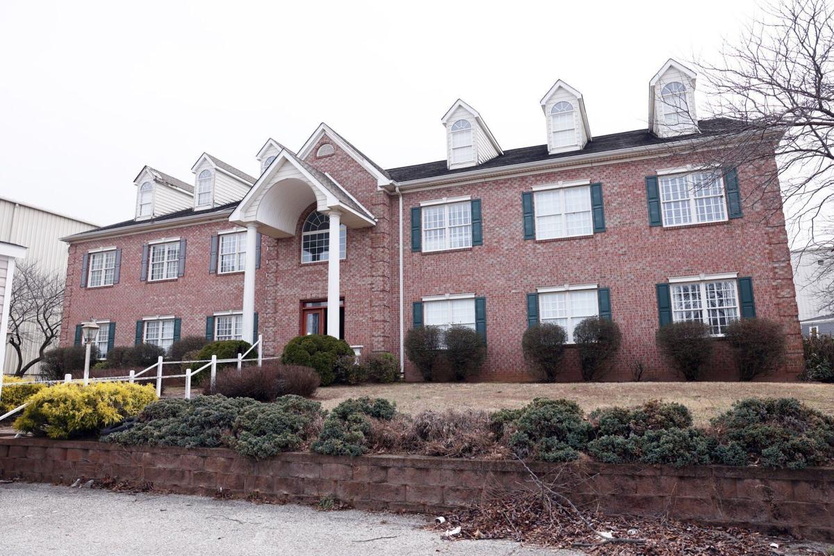 03xx25-roa-xx-newctebuilding-05.JPG (copy)