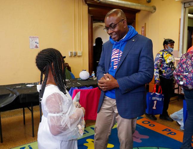 Byron Brown campaigning