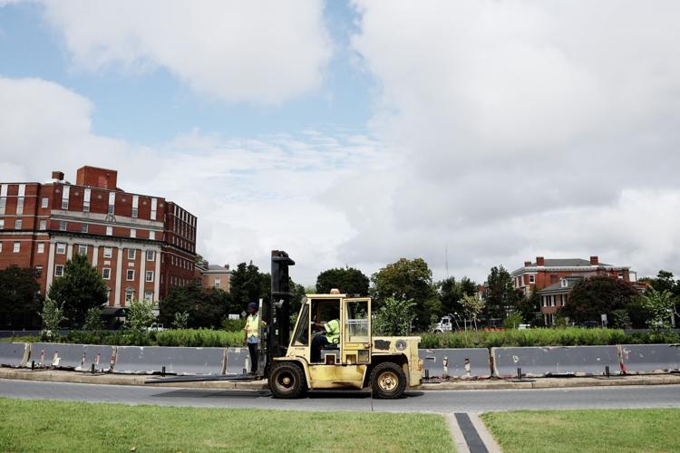 083023-rtd-met-fence