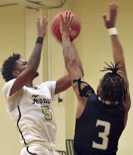 Marlins stay out of Panthers' nets, win by 12