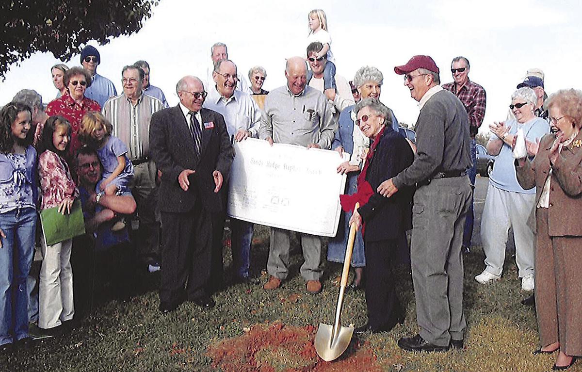 Dillon retires from Sandy Ridge pulpit after 34 years