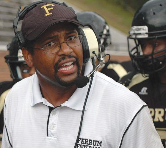 COLLEGE FOOTBALL Cleive Adams