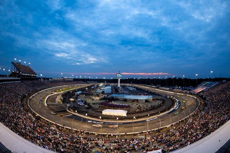 081626-rtd-met-nascar