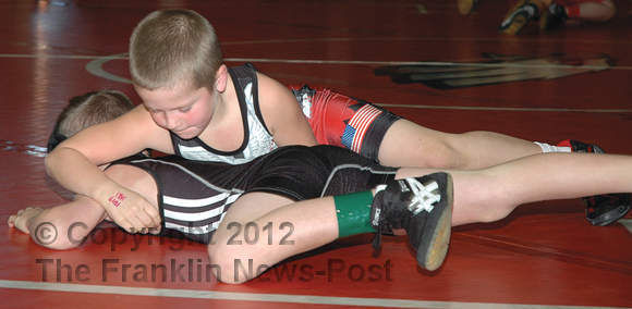 HIGH SCHOOL WRESTLING