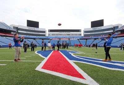 Catch at midfield