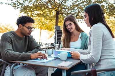 Heading to college? Here are the money lessons no one warns you about