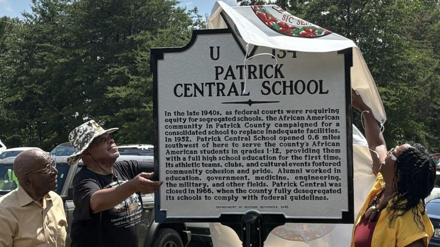 Marker unveiling.jpeg