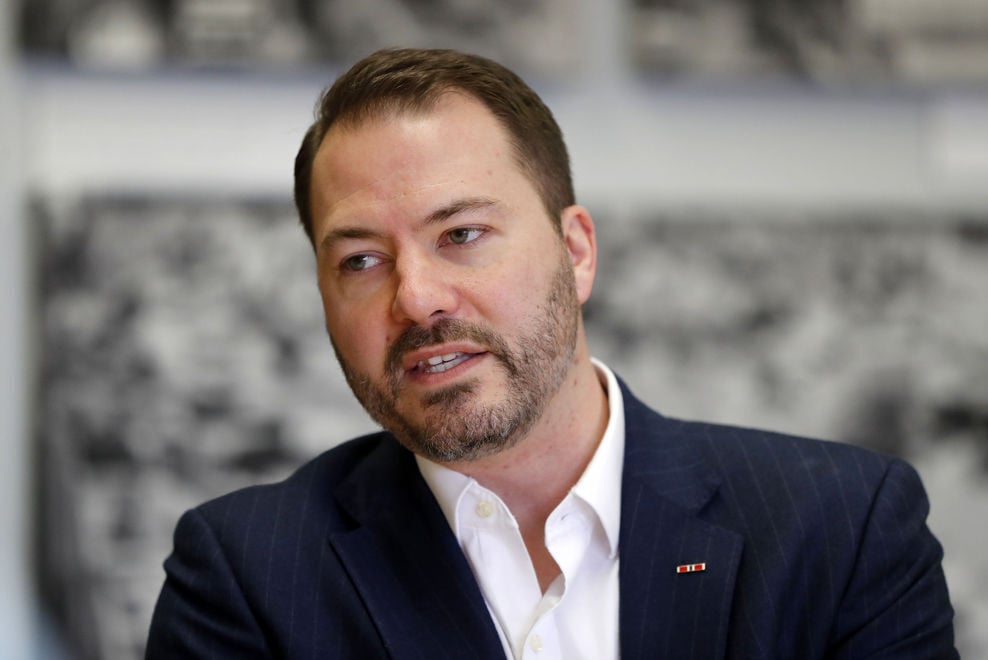 New-York-State-Senator-Robert-Ortt-Mulville