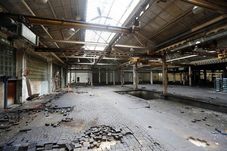 1007888247-CLEARING-NIAGARA-FACTORY-MULVILLE-04