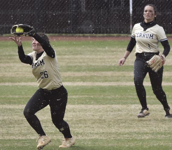 Panthers sweep reigning national champions