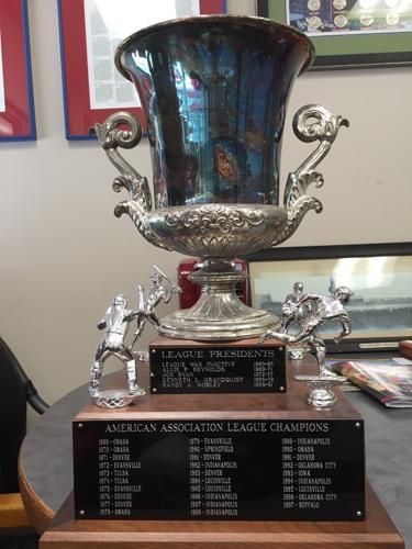 Trophy1