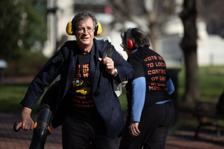 011224-rtd-met-blowers